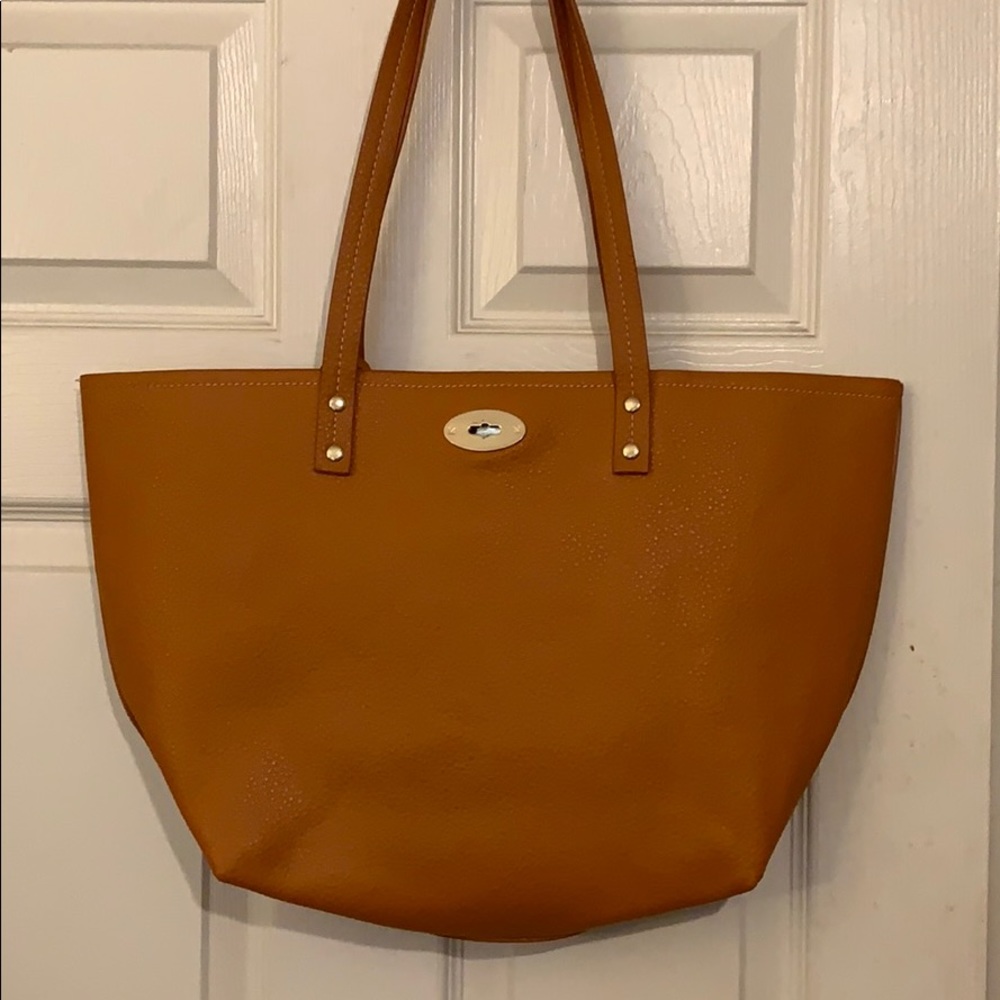 Tote - Picture 4 of 6
